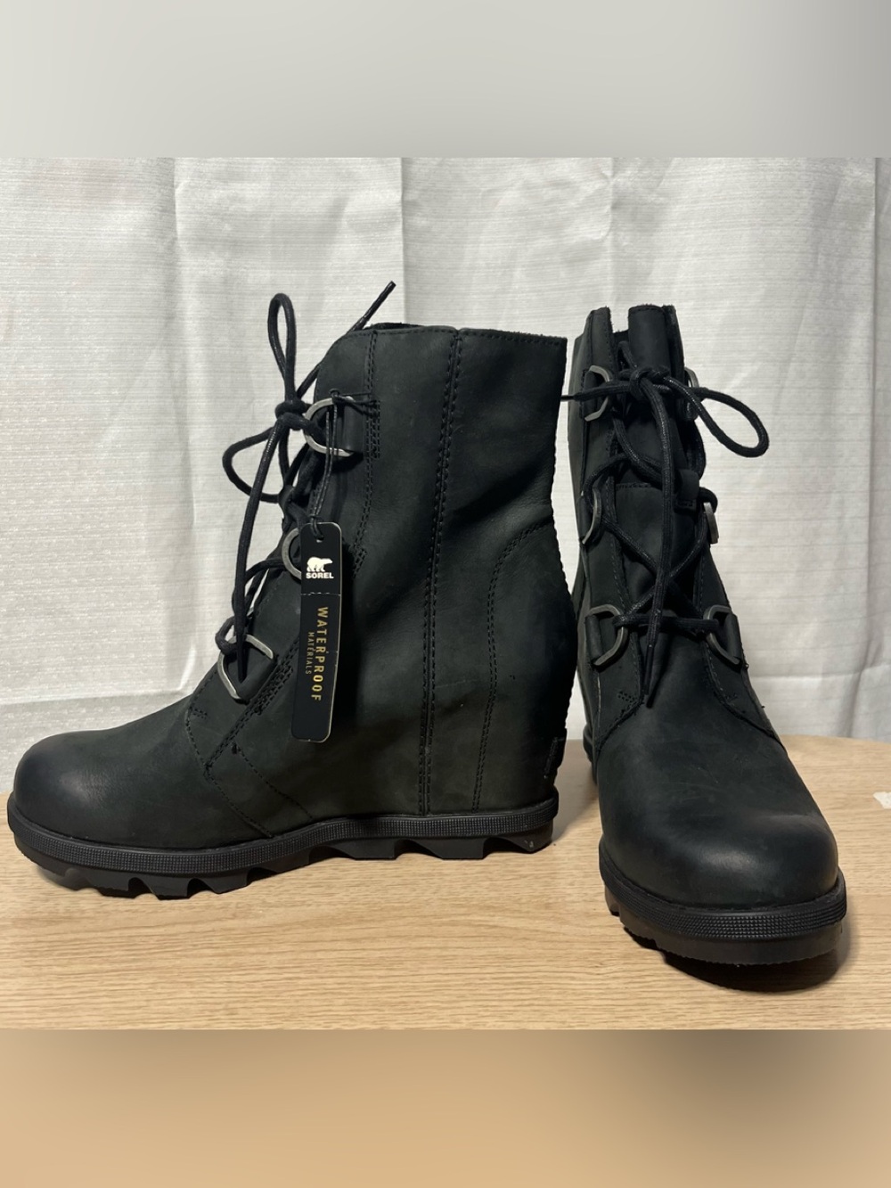 Sorel Black Lace-Up Wedge Ankle Boots